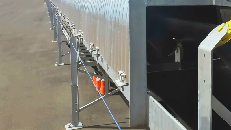 conveyor cover clamps for cover installing