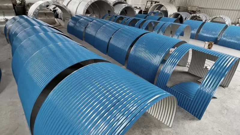 mobile hopper feeder for bulk materials