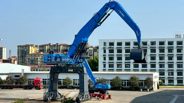 mobile material handler machine
