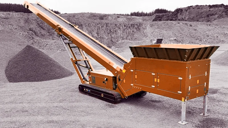 mobile hopper feeder stacker for bulk materials stacking